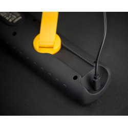 Latarka akumulatorowa na dynamo magnes usb 300lm