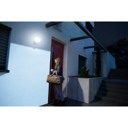 Lampa reflektor LED WiFi z czujnikiem ruchu 2400lm
