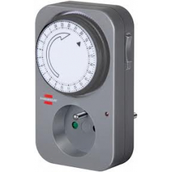 wyłącznik czasowy timer dobowy programator sterownik analogowy